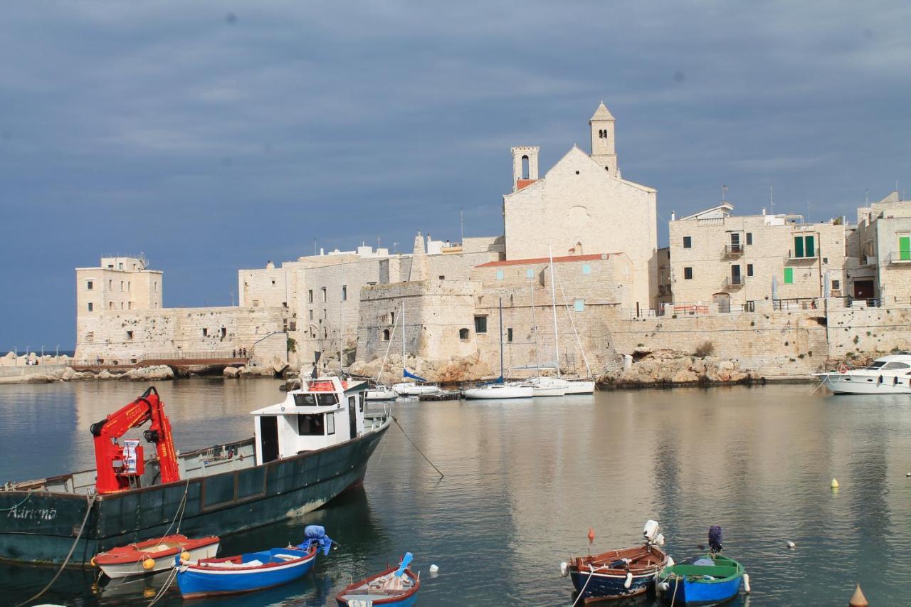 Giovinazzo Historic Apulia Old Town Stone House With Private Patio Apartman Kültér fotó