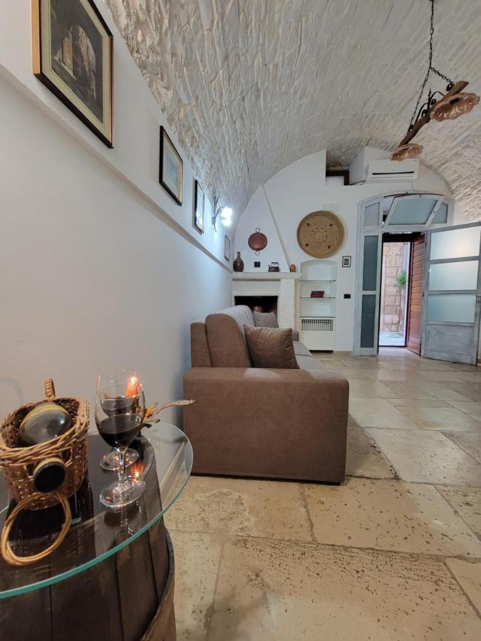 Giovinazzo Historic Apulia Old Town Stone House With Private Patio Apartman Kültér fotó