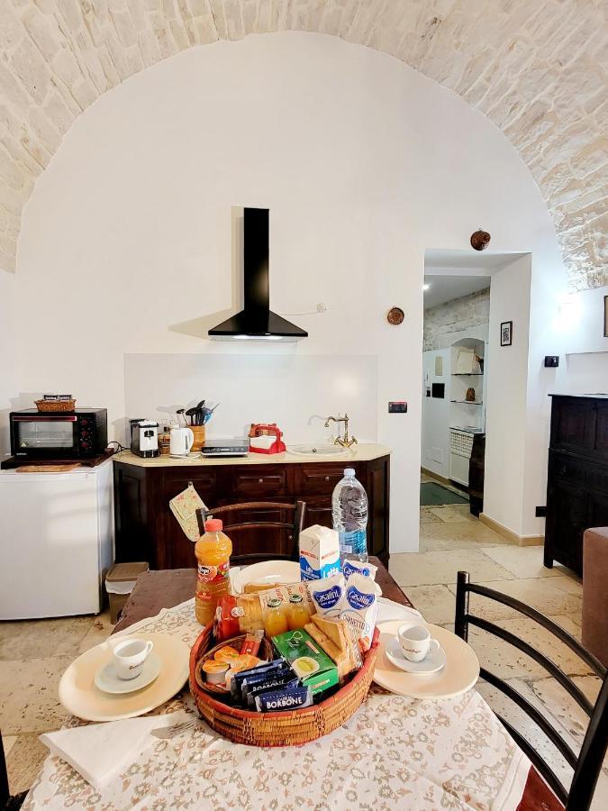 Giovinazzo Historic Apulia Old Town Stone House With Private Patio Apartman Kültér fotó